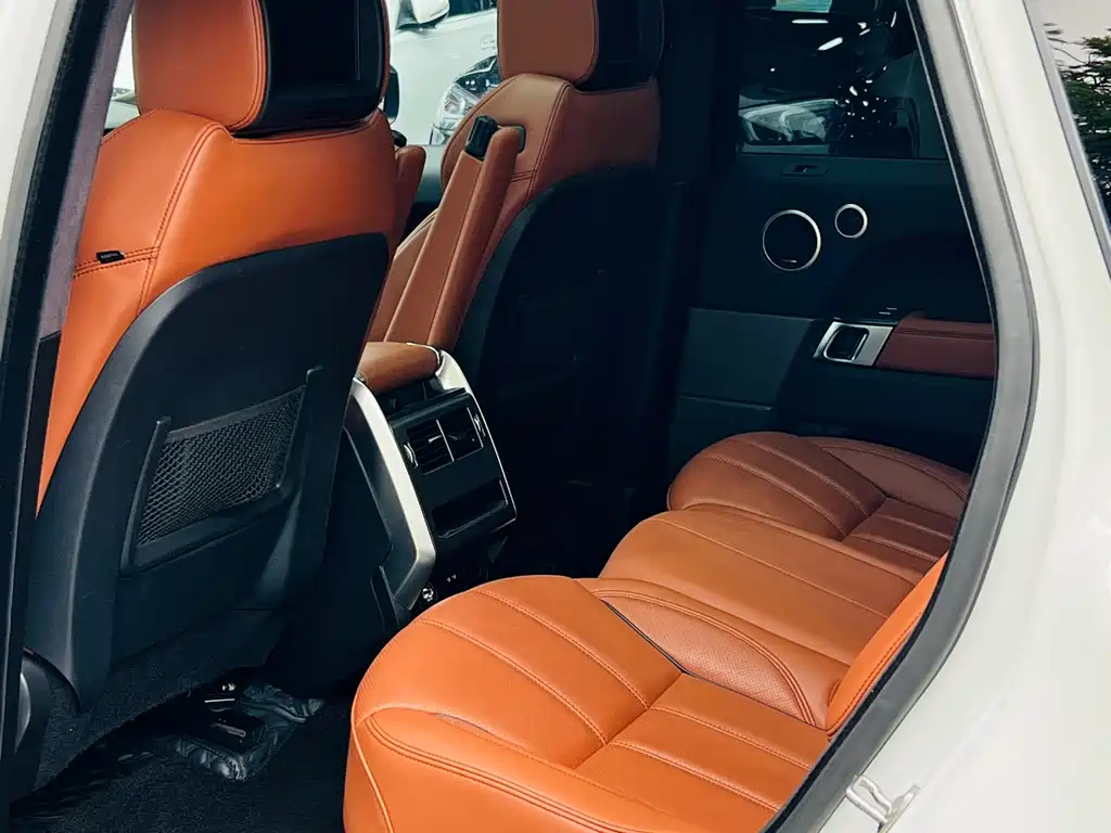 Land Rover Sport 2017 — фото 10