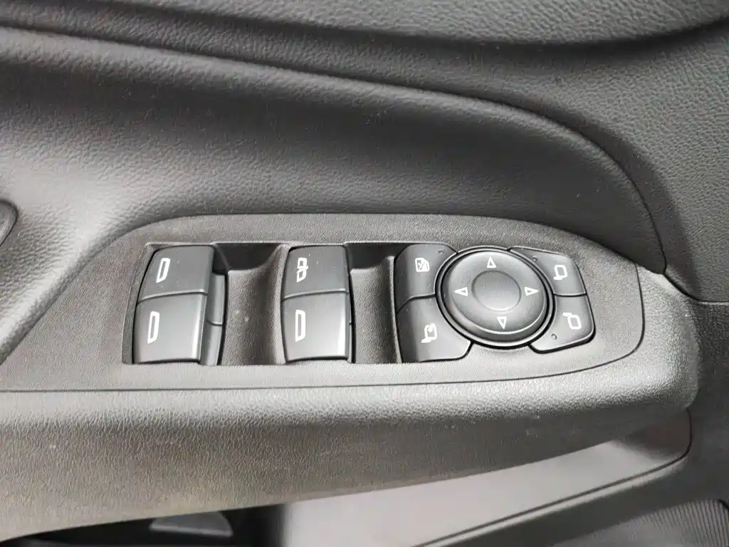 Chevrolet Equinox 2017 — фото 9