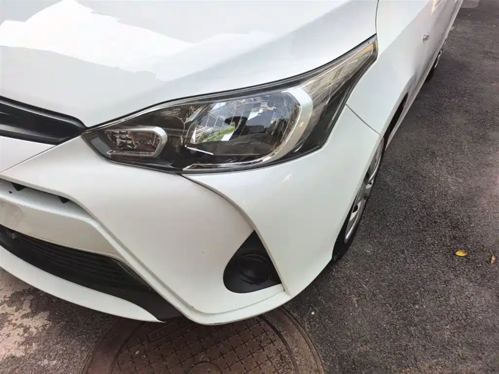 Toyota Yaris L 2018 — фото 24
