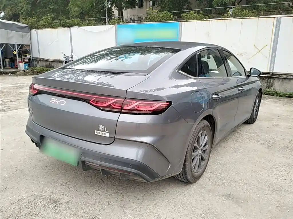 BYD Qin L 2025 — фото 7