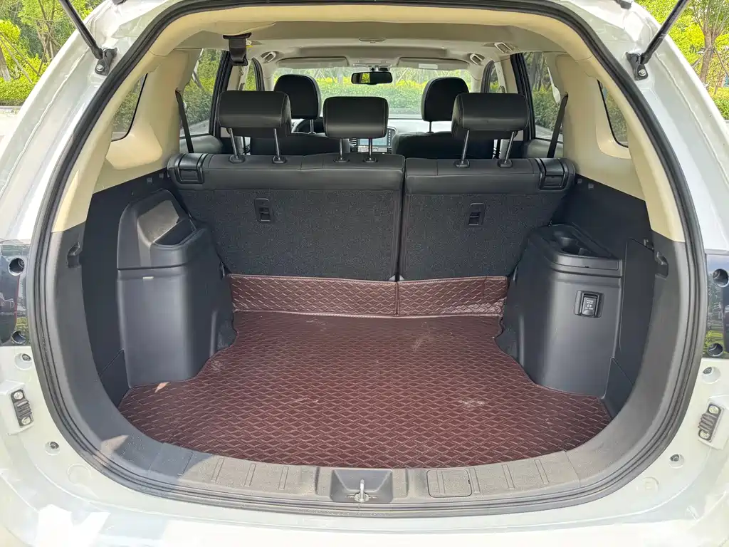 Mitsubishi Outlander 2022 — фото 20