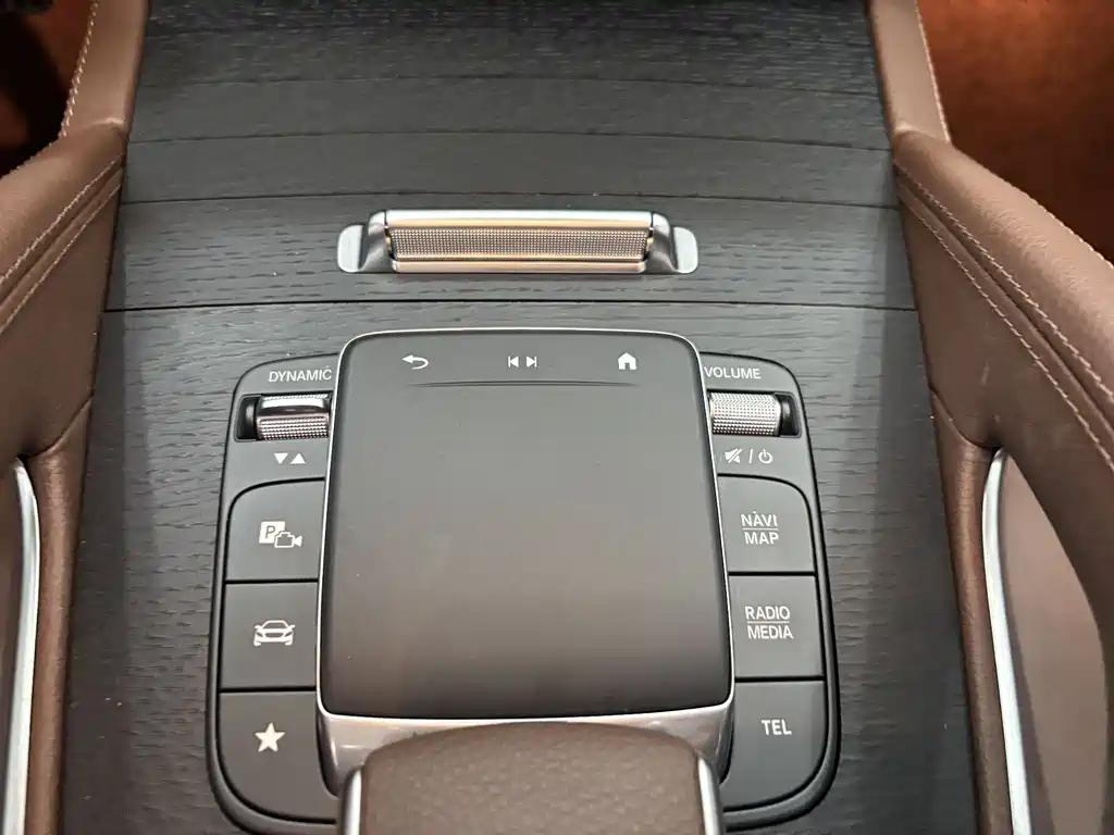 Mercedes-Benz GLS 2024 — фото 18