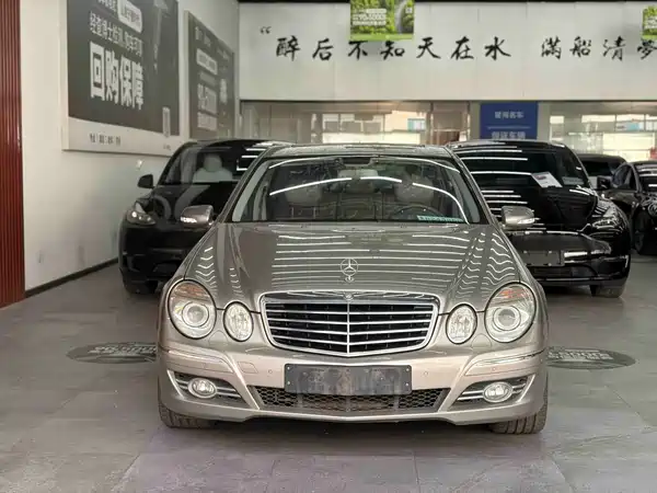 Mercedes-Benz E-Class 2008