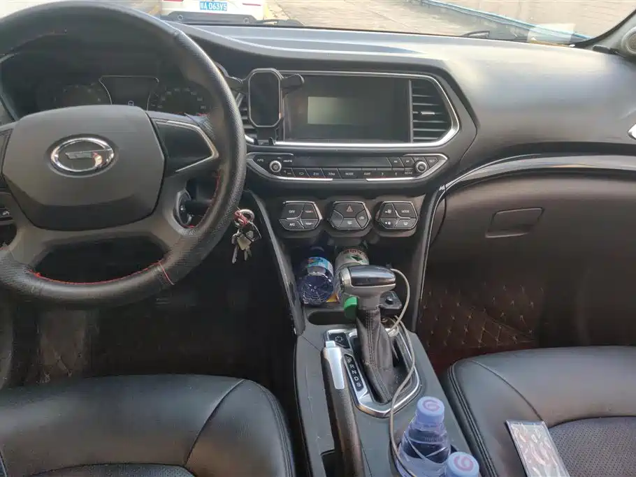 GAC Motor Trumpchi GS4 2017 — фото 12