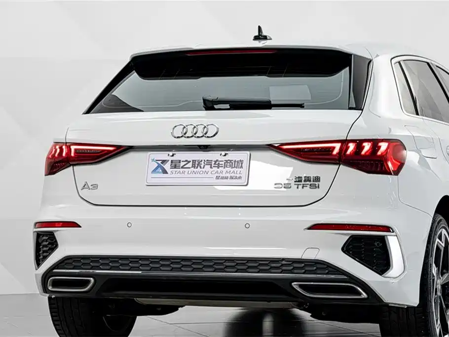 Audi A3 2023 — фото 7