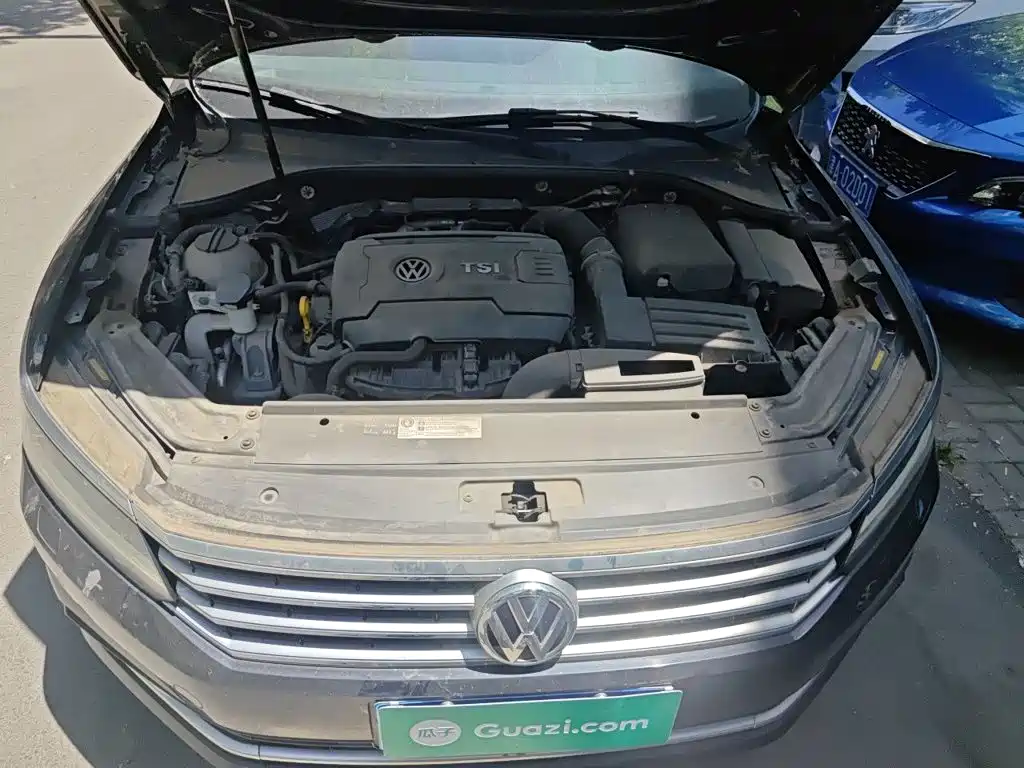 Volkswagen Passat 2017 — фото 11
