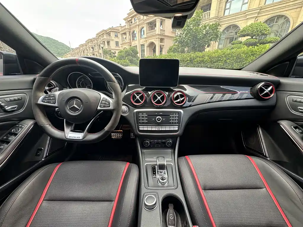 Mercedes-Benz CLA AMG 2019 — фото 6