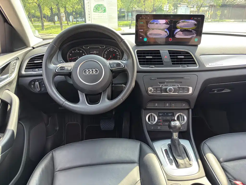 Audi Q3 2015 — фото 16