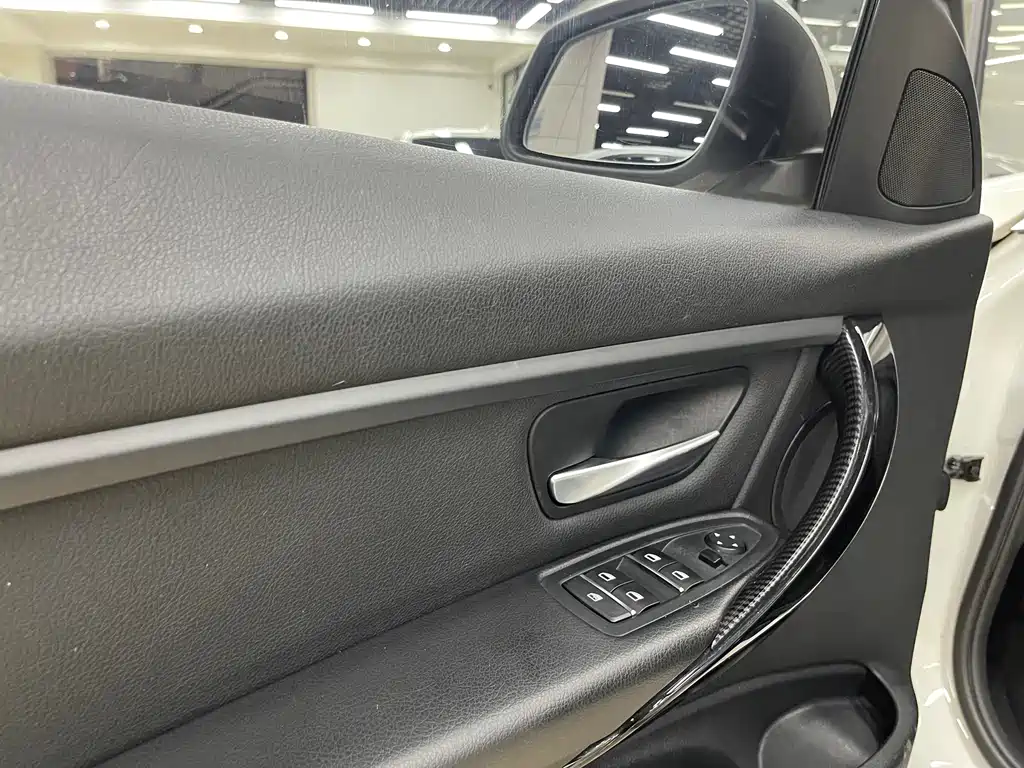 BMW 3 Series 2016