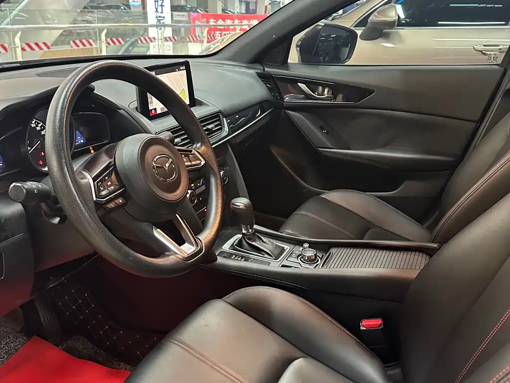 Mazda CX-4 2021