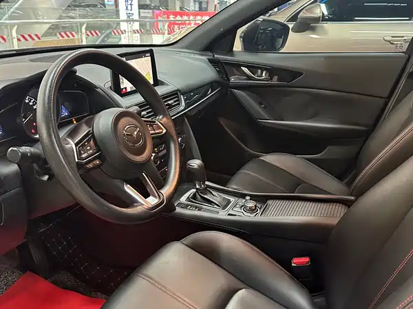 Mazda CX-4 2021