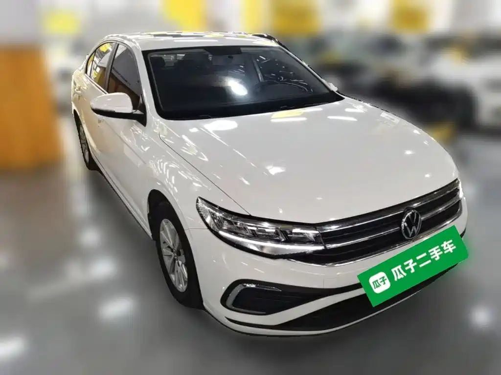 Volkswagen Bora 2023