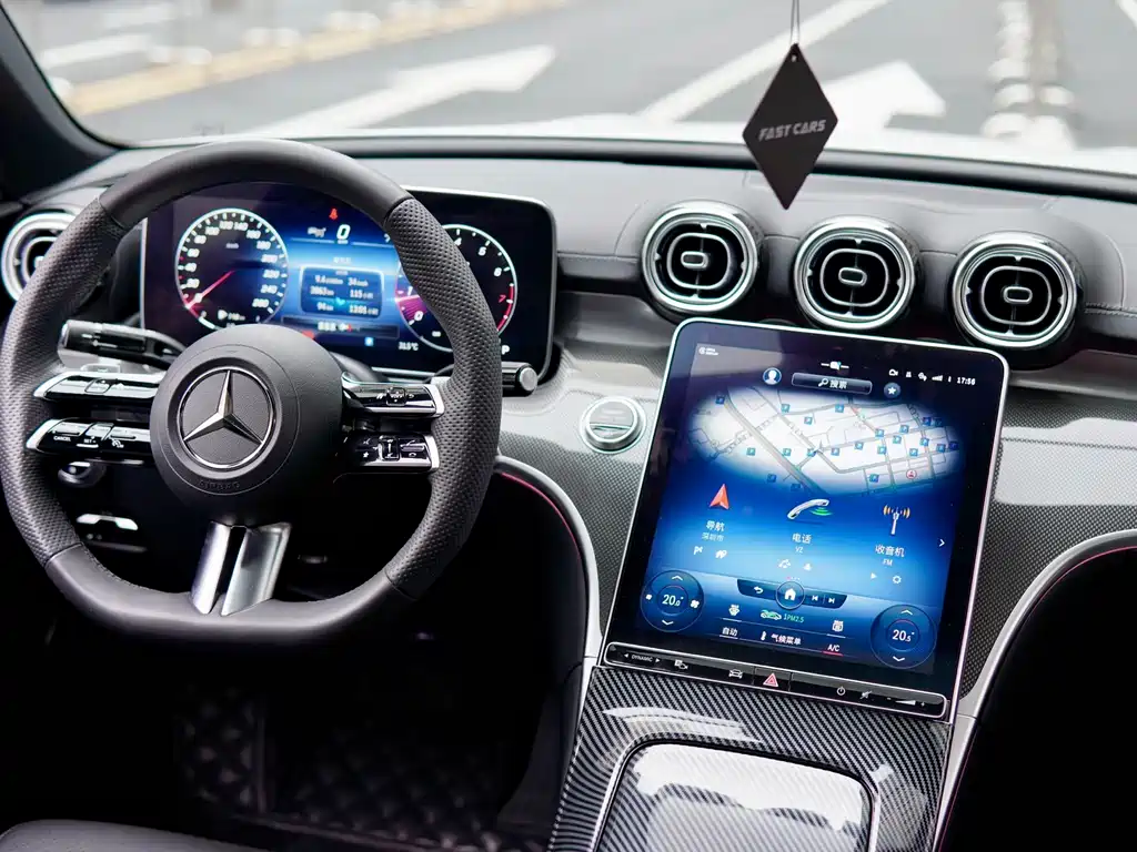 Mercedes-Benz C-Class 2023 — фото 17