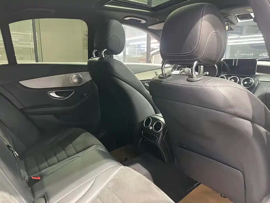 Mercedes-Benz C-Class 2020 — фото 11