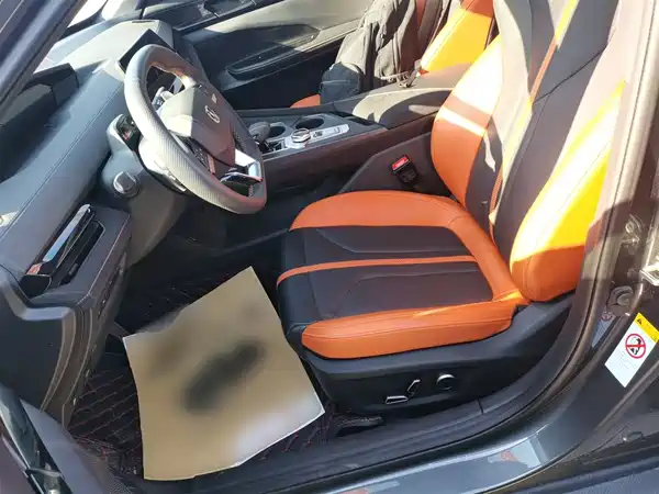 Changan UNI-V 2024