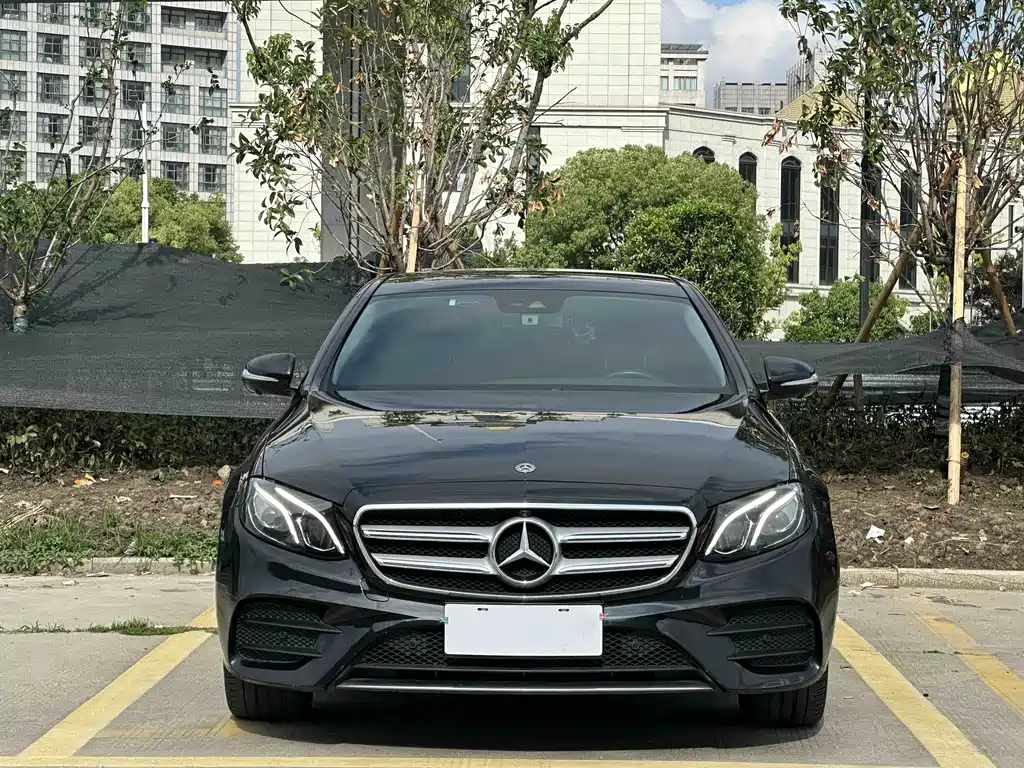 Mercedes-Benz E-Class 2017 — фото 2