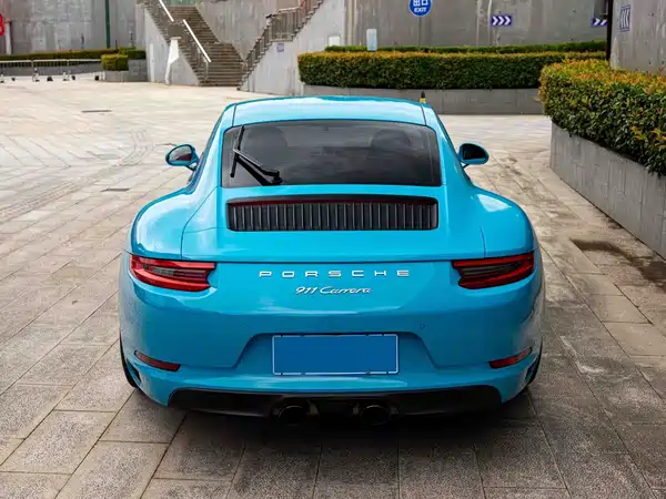 Porsche 911 2019