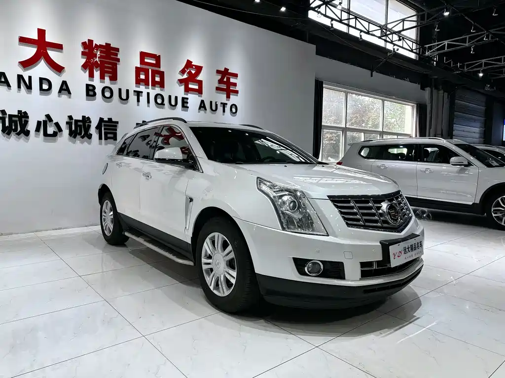 Cadillac SRX 2016 — фото 3