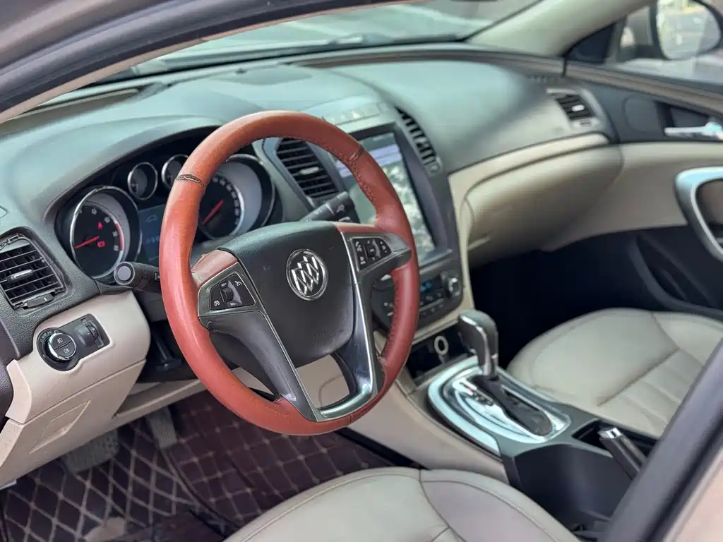 Buick Regal 2012 — фото 13
