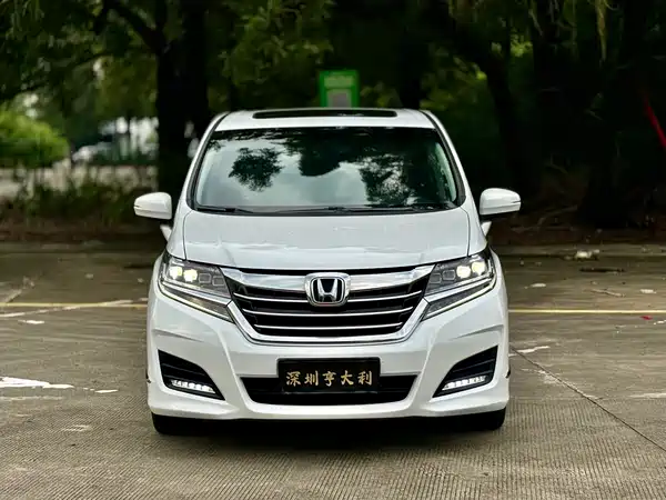 Honda Elysion 2017