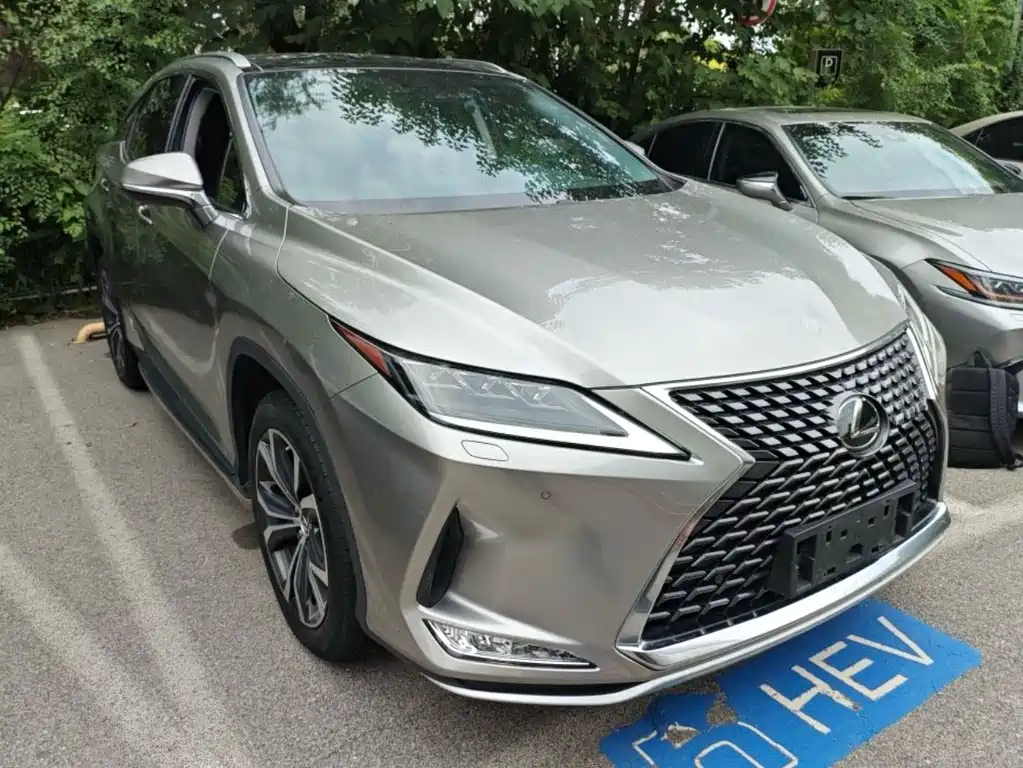 Lexus RX 2020