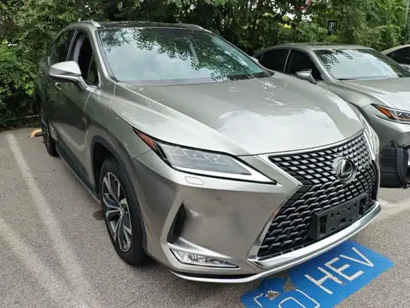 Lexus RX 2020