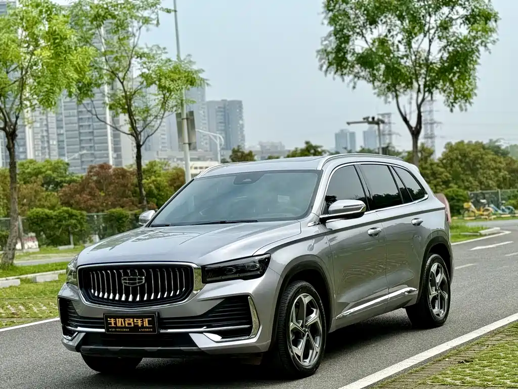 Geely Xingyue L 2024 — фото 1
