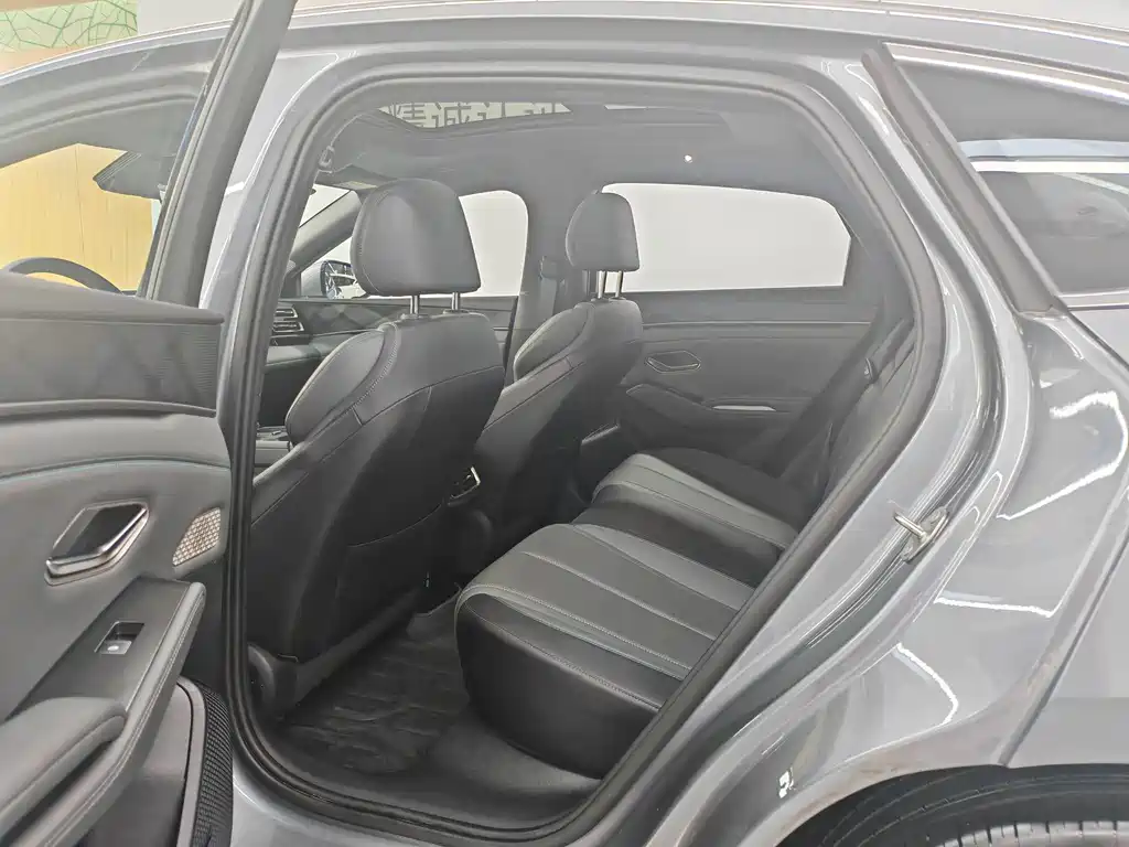BYD Qin L 2025 — фото 11