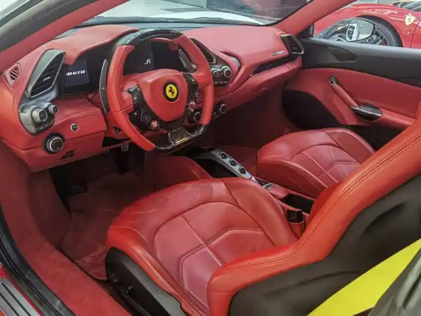 Ferrari 488 2015