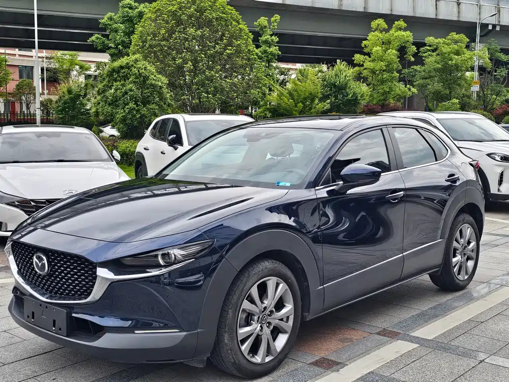 Mazda CX-30 2022 — фото 1