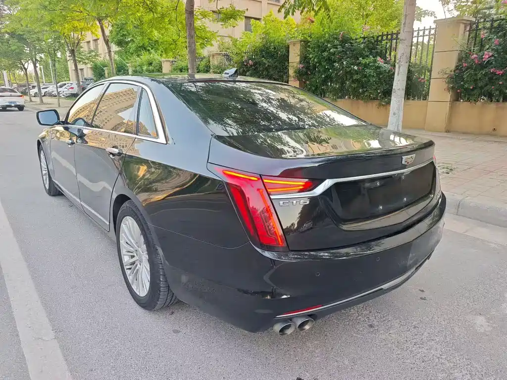 Cadillac CT6 2021 — фото 9