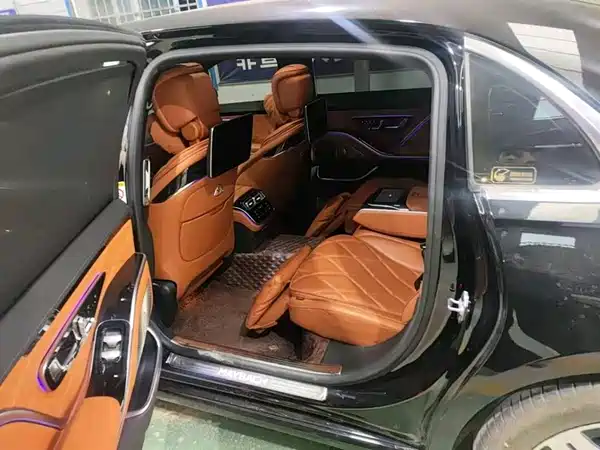 Mercedes-Benz Maybach S-Class 2023