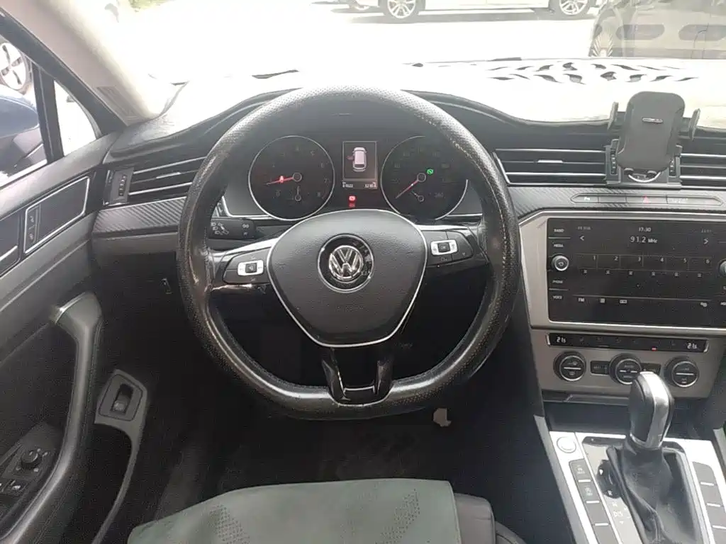 Volkswagen Viloran 2018 — фото 11