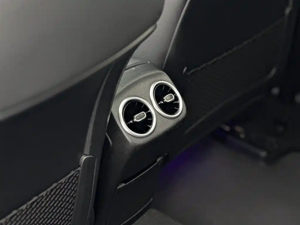 Mercedes-Benz A-Class 2020 — фото 12