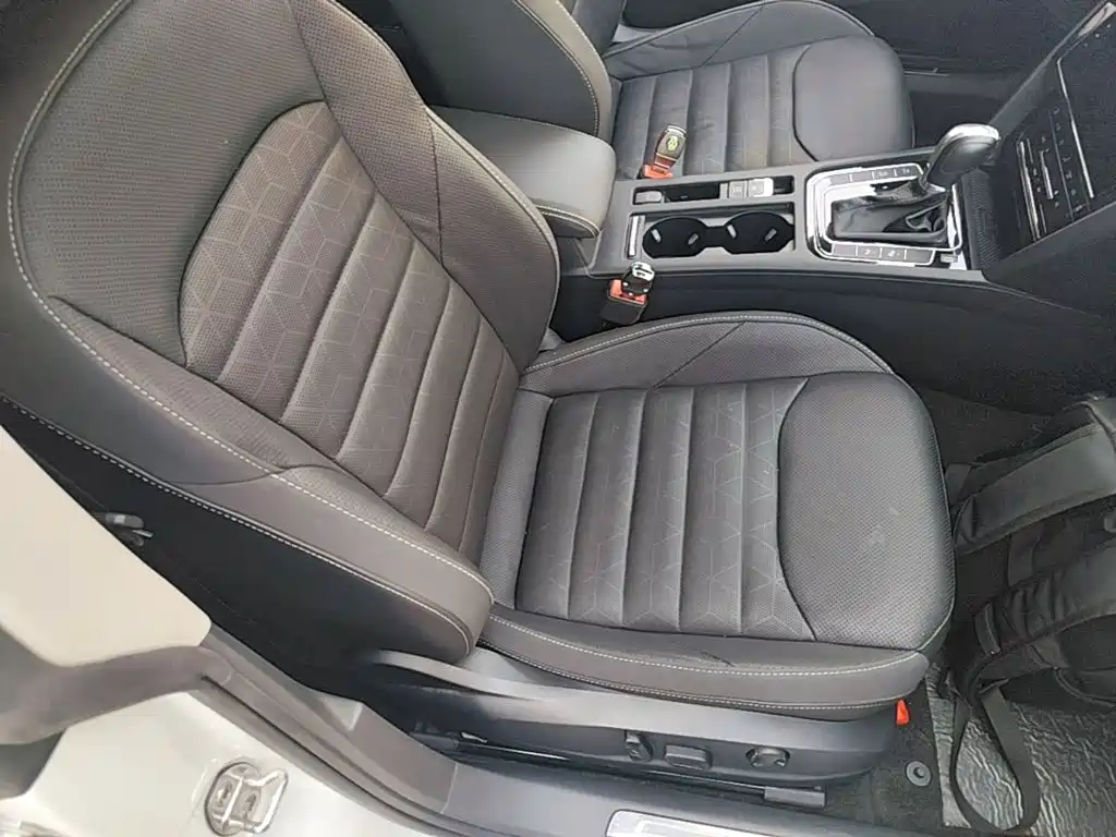 Volkswagen CC 2022 — фото 25