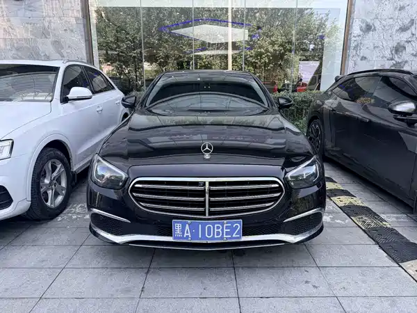 Mercedes-Benz E-Class 2021