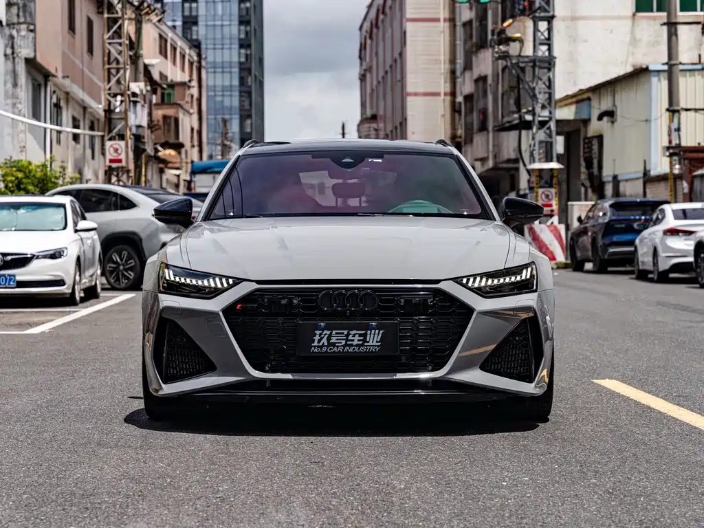 Audi RS 6 2023