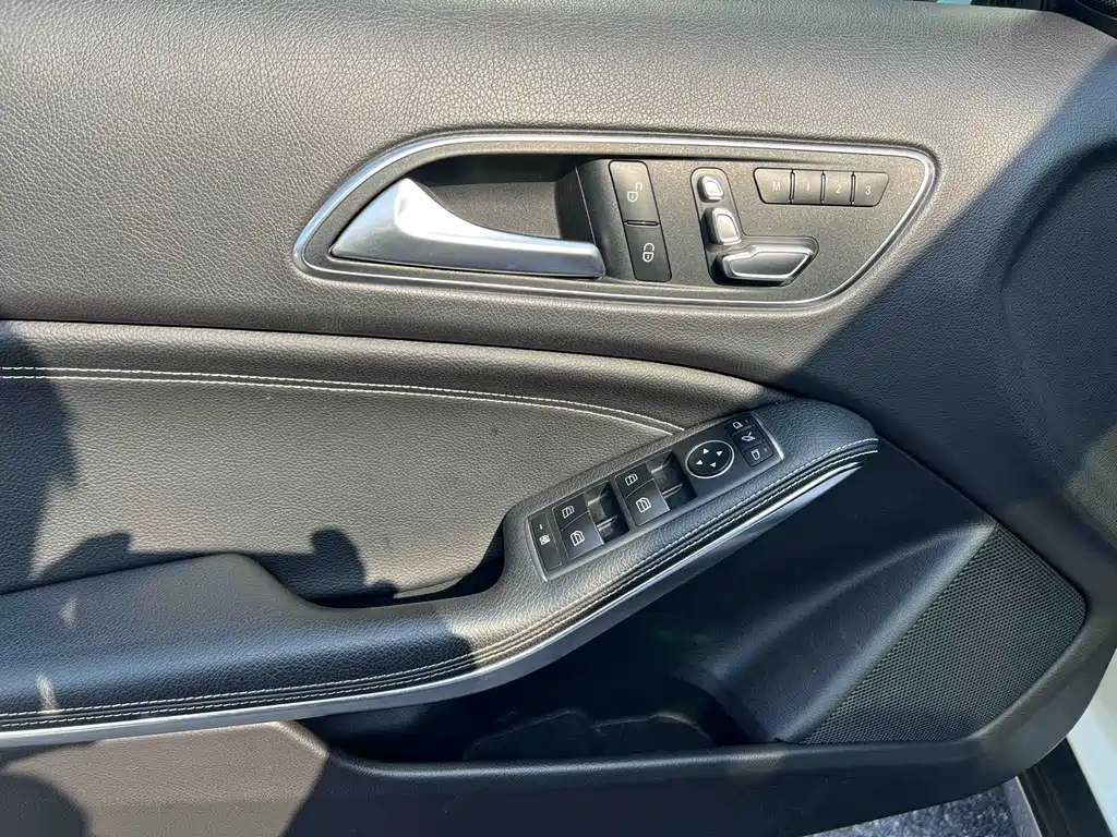 Mercedes-Benz GLA 2019 — фото 12