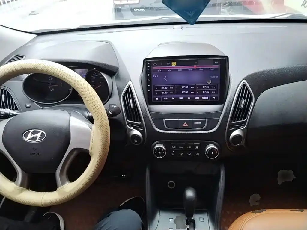 Hyundai ix35 2016 — фото 10
