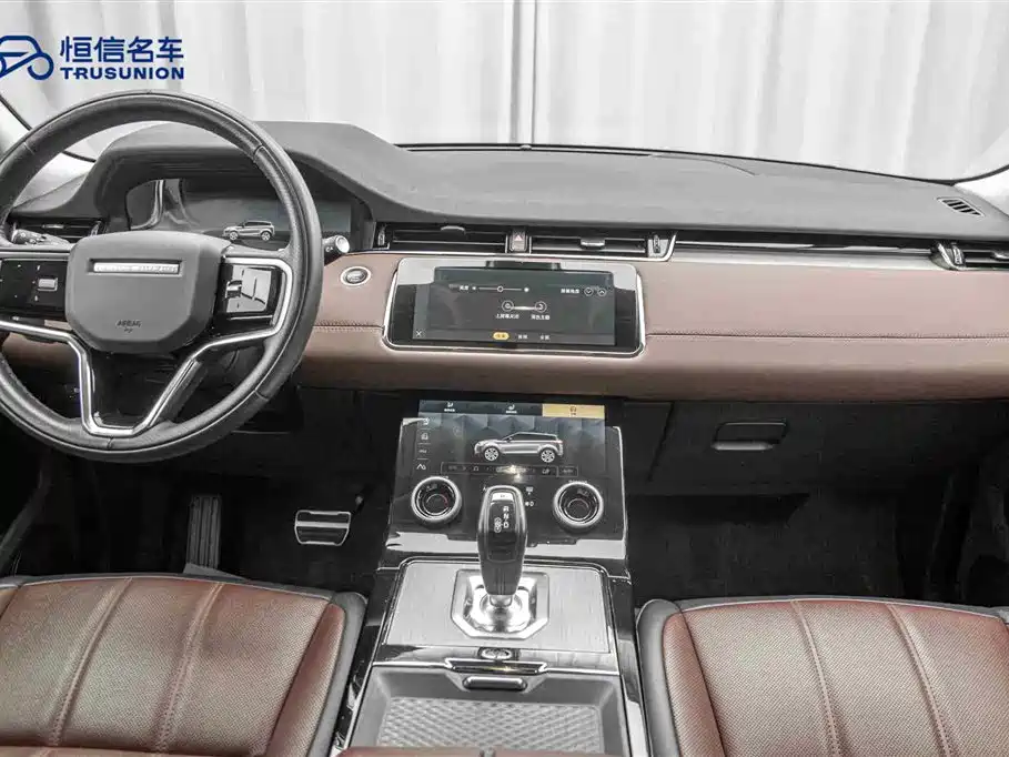 Land Rover Evoque 2023 — фото 13
