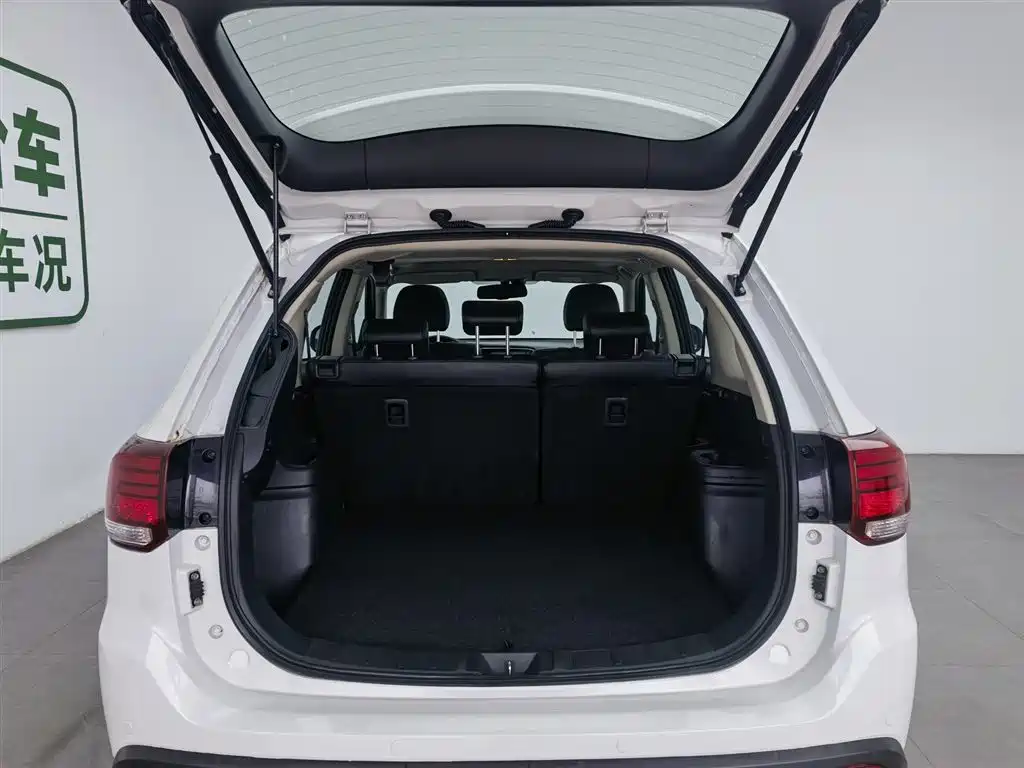 Mitsubishi Outlander 2016 — фото 16