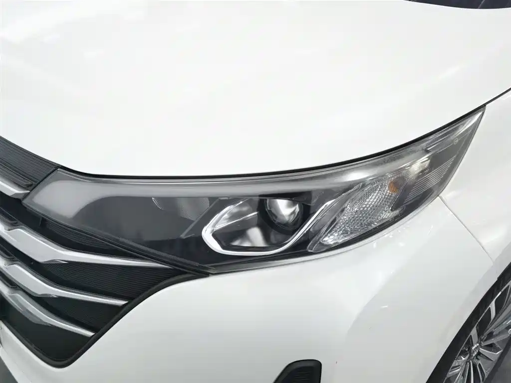 GAC Motor Trumpchi M6 2019 — фото 7