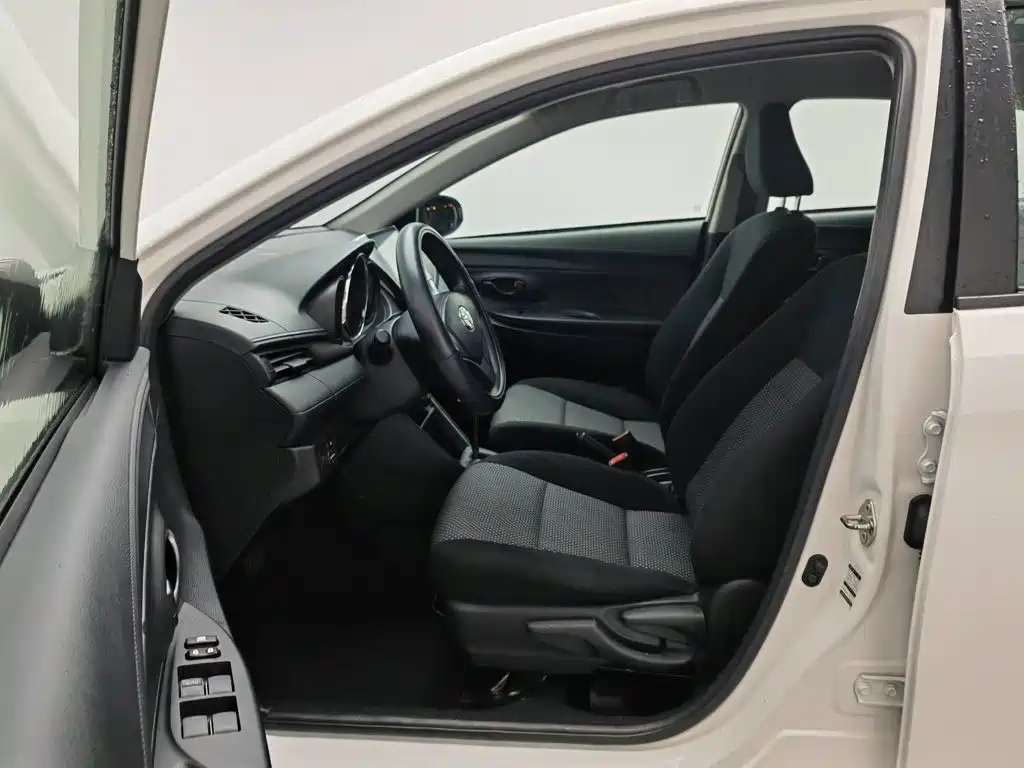 Toyota Vios FS 2017 — фото 10