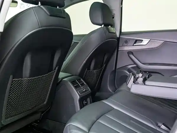 Audi A4 2021