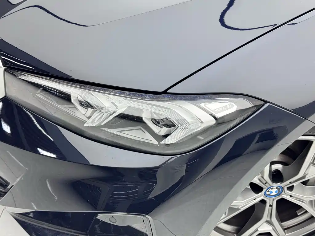 BMW i3 2023