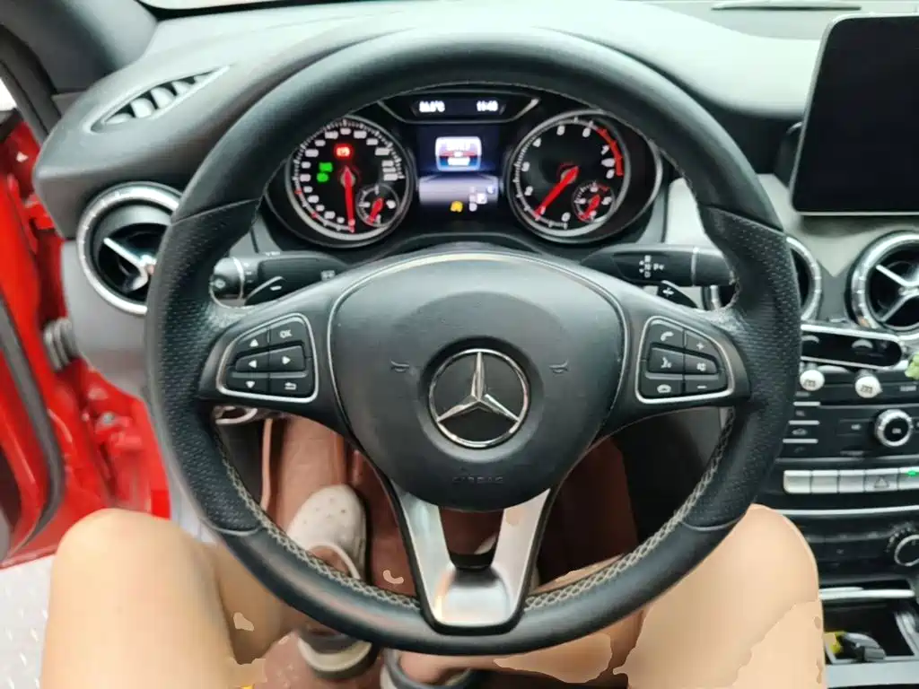 Mercedes-Benz CLA 2018 — фото 11