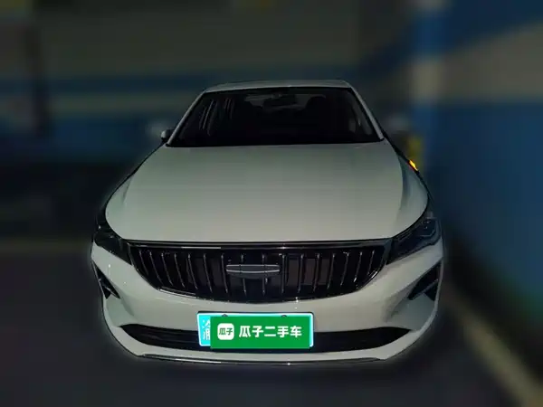 Geely Emgrand 2025