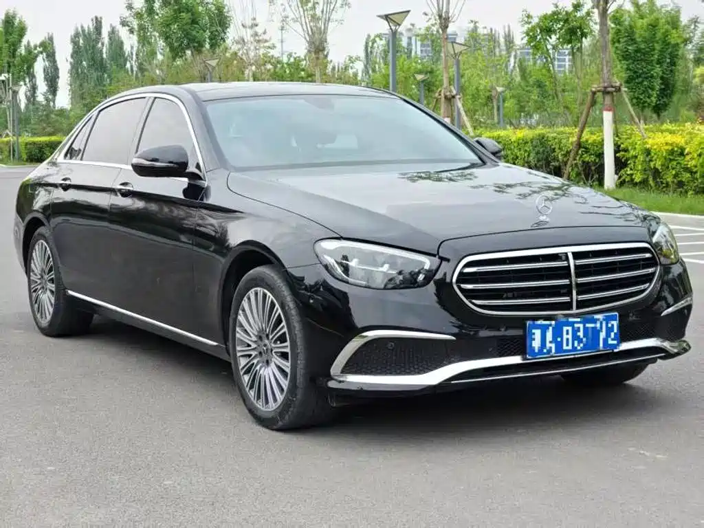 Mercedes-Benz E-Class 2023