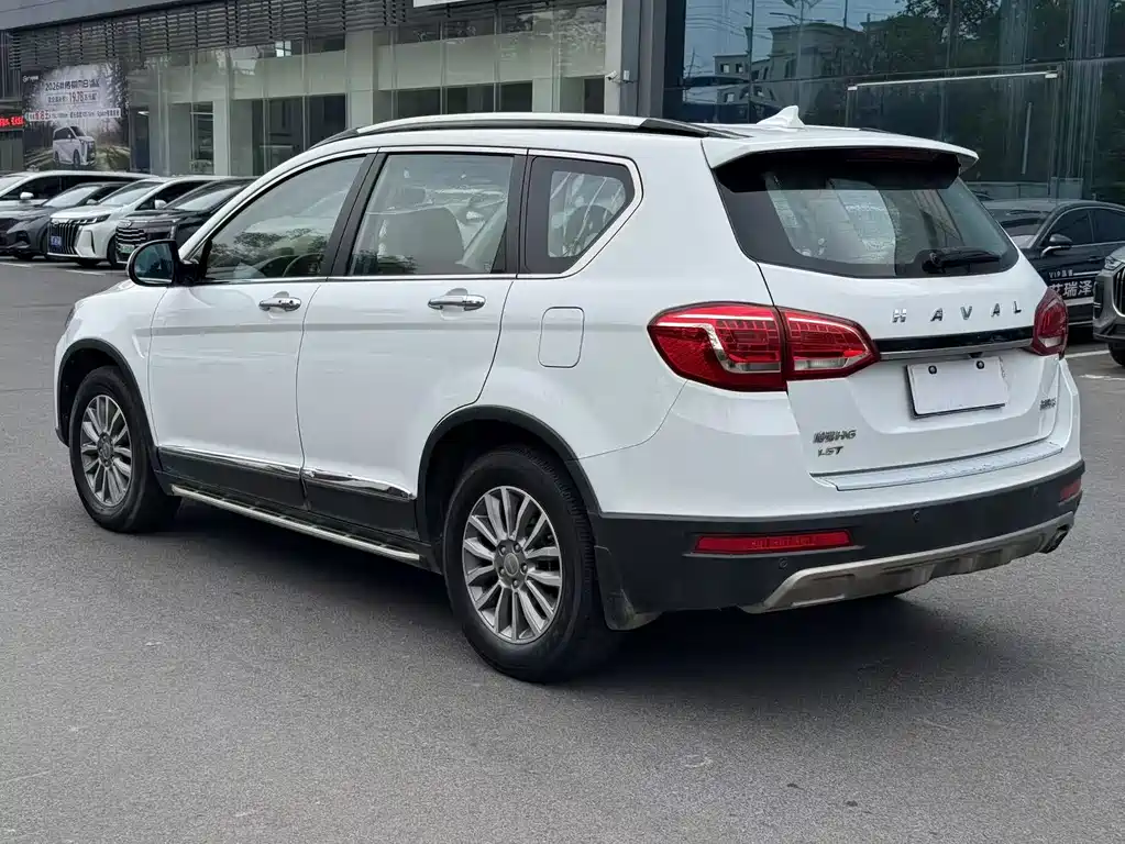 Haval H6 2015 — фото 13