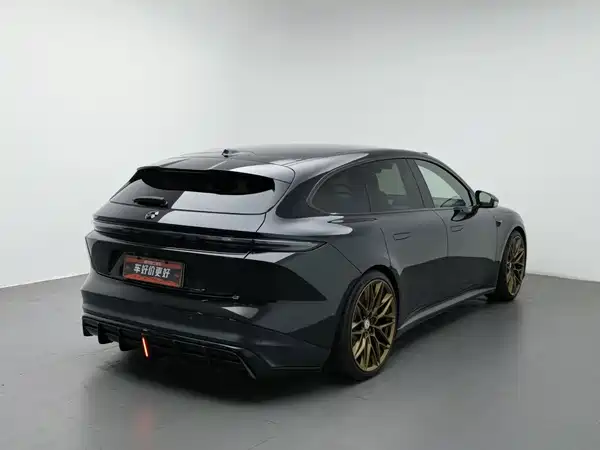 NIO ET5T 2025